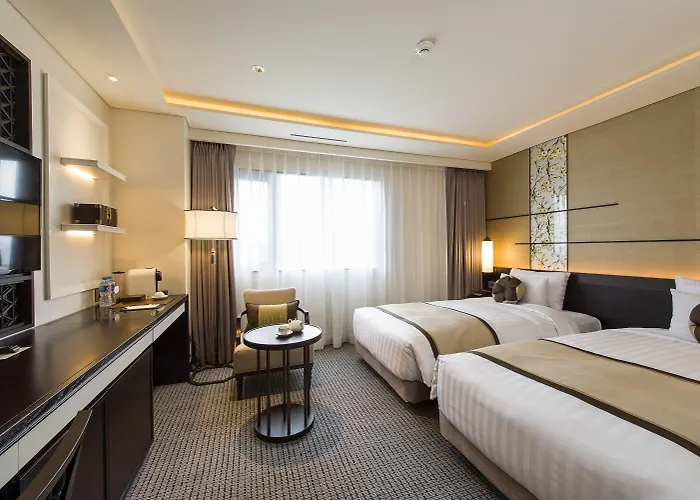Hotel Royal Myeongdong 4*